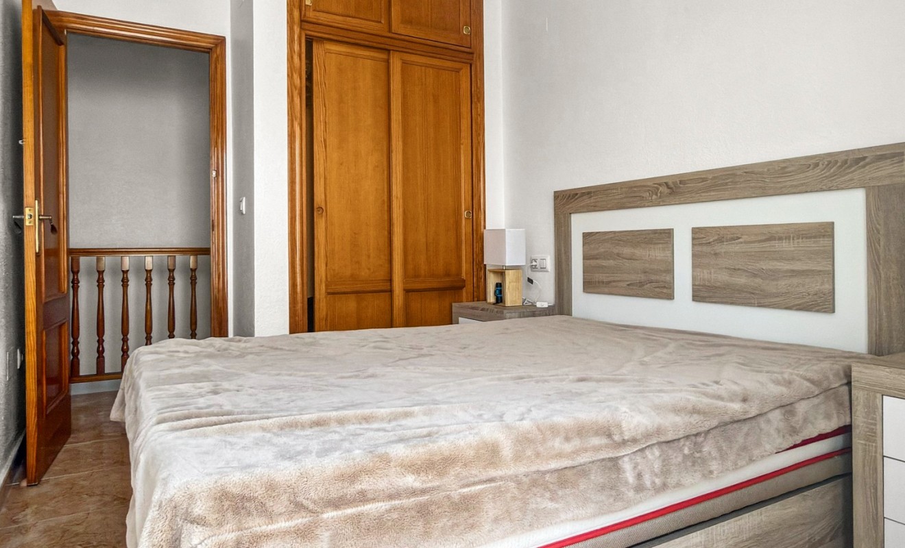Sale - Townhouse - Torrevieja