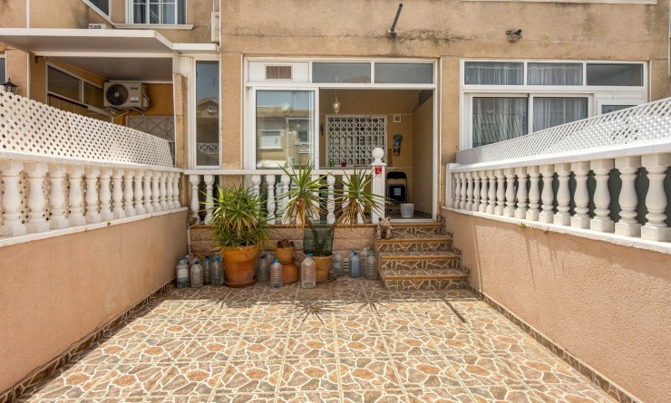 Sale - Townhouse - Torrevieja
