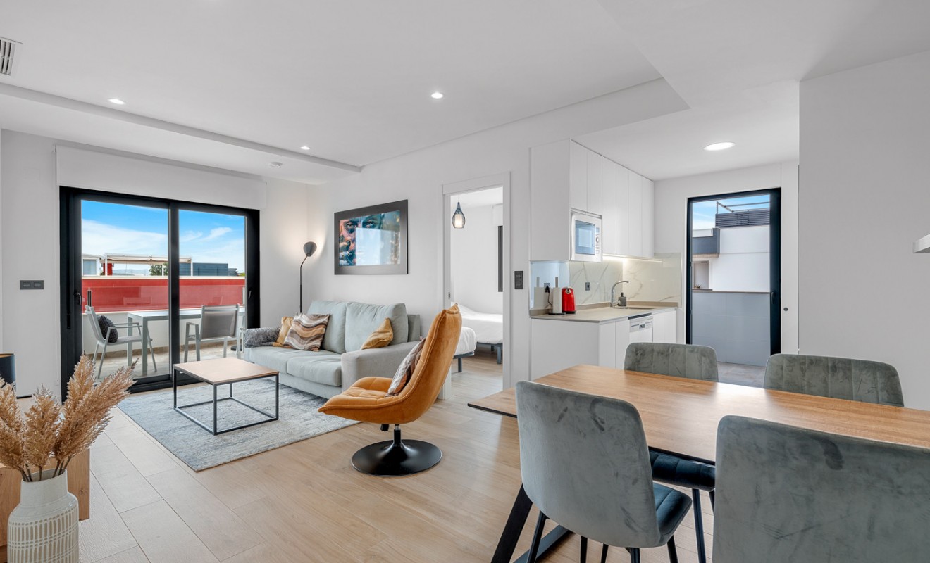 Sale - Apartment - Los Altos