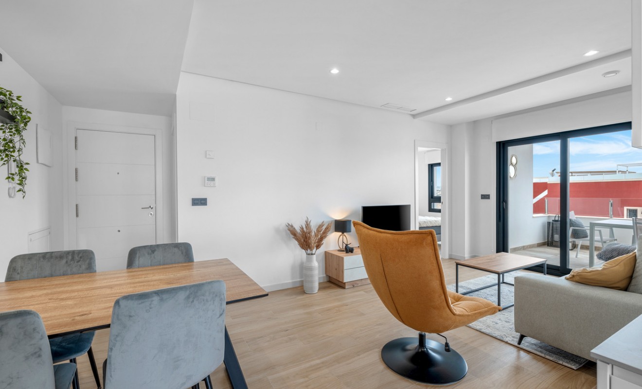 Sale - Apartment - Los Altos
