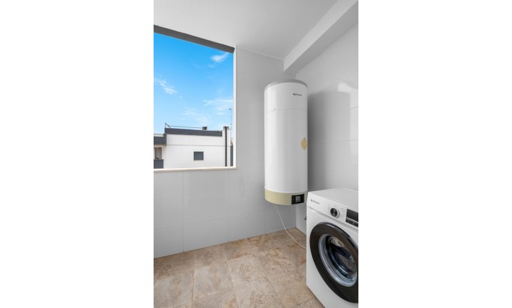 Sale - Apartment - Los Altos