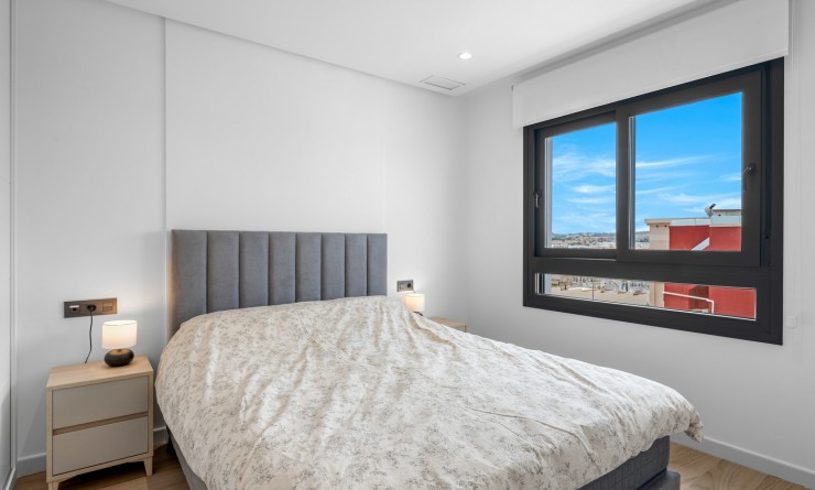 Sale - Apartment - Los Altos