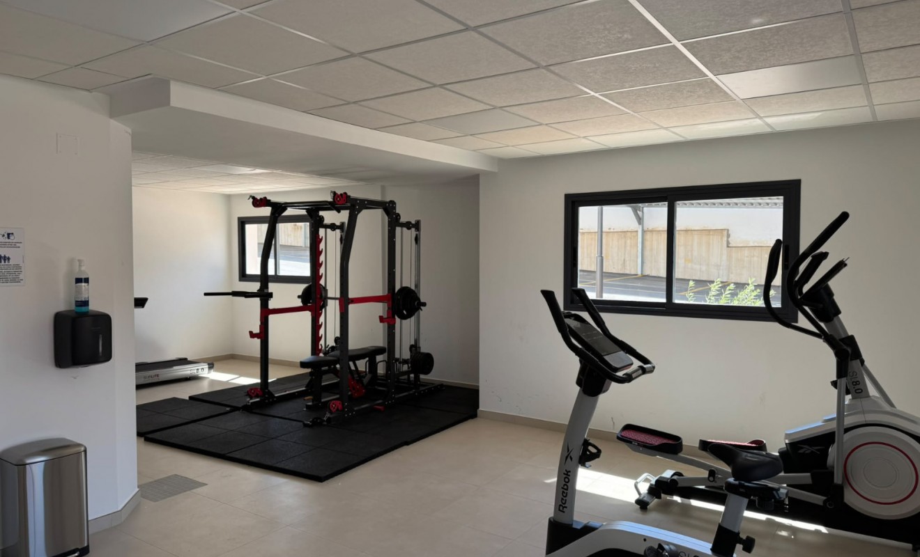 Sale - Apartment - Los Altos