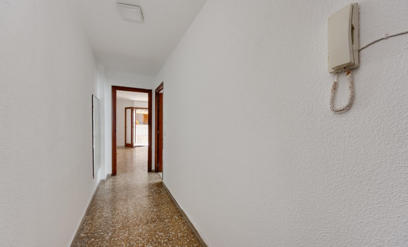 Wederverkoop - Apartamento - Torrevieja - Playa del Acequión