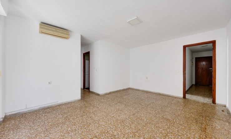 Wederverkoop - Apartamento - Torrevieja - Playa del Acequión
