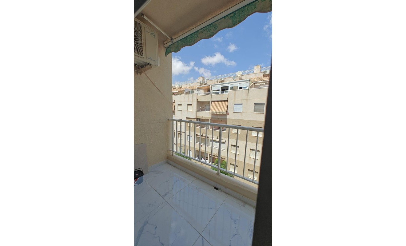 Wederverkoop - Apartamento - Torrevieja - Acequion