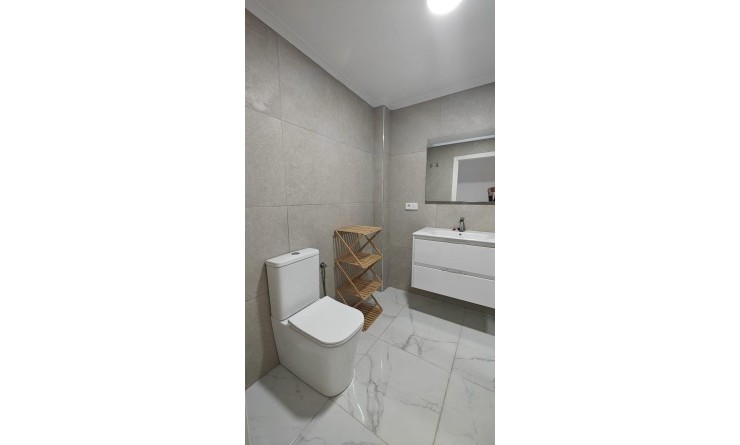 Wederverkoop - Apartamento - Torrevieja - Acequion