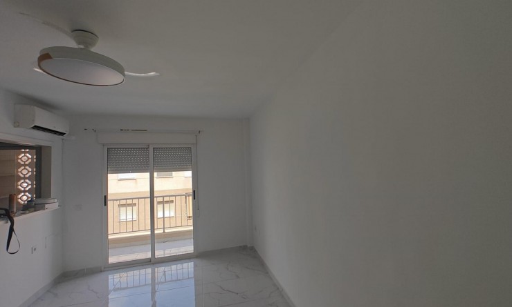 Wederverkoop - Apartamento - Torrevieja - Acequion