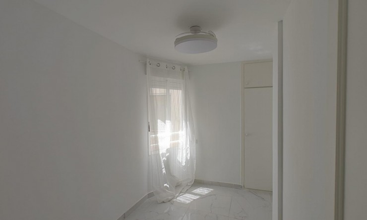 Wederverkoop - Apartamento - Torrevieja - Acequion