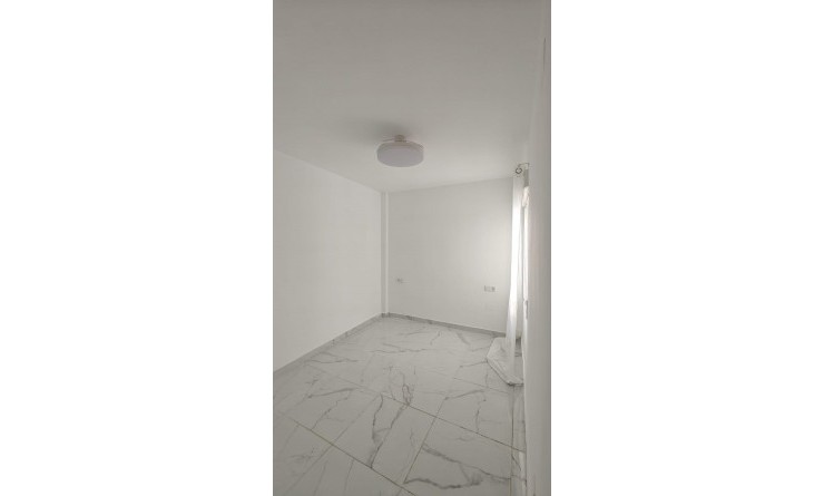 Wederverkoop - Apartamento - Torrevieja - Acequion