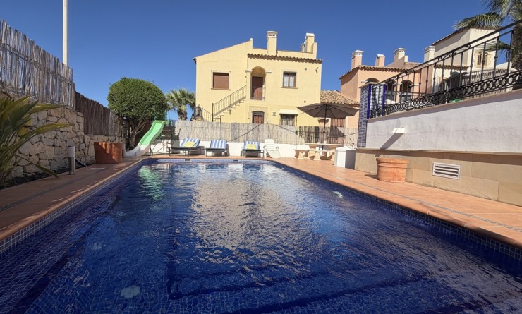 Sale - Villa - La Finca Golf