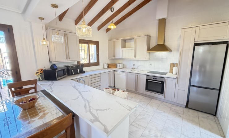 Sale - Villa - La Finca Golf