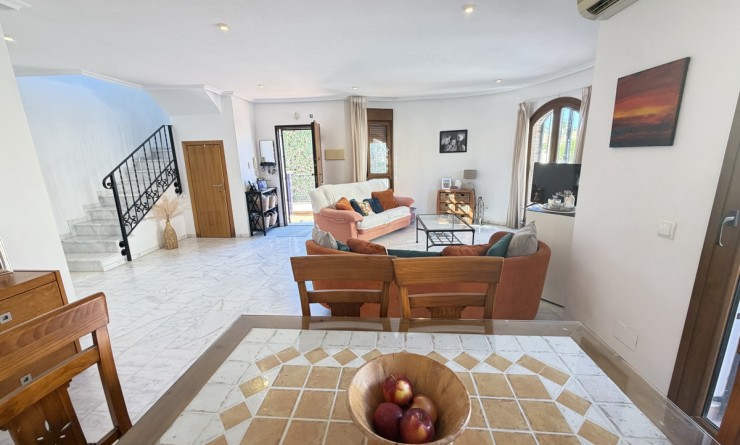Sale - Villa - La Finca Golf