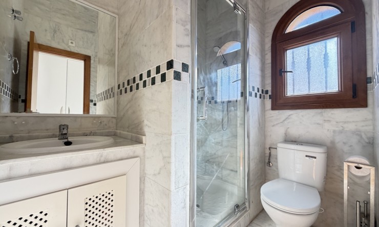 Sale - Villa - La Finca Golf