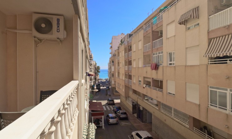 Wederverkoop - Apartment / Duplex - Torrevieja - Playa de los Locos