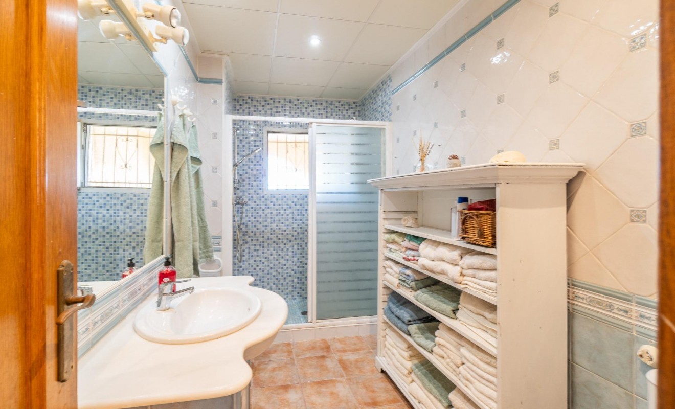 Wederverkoop - Villa - Orihuela Costa - Los Balcones