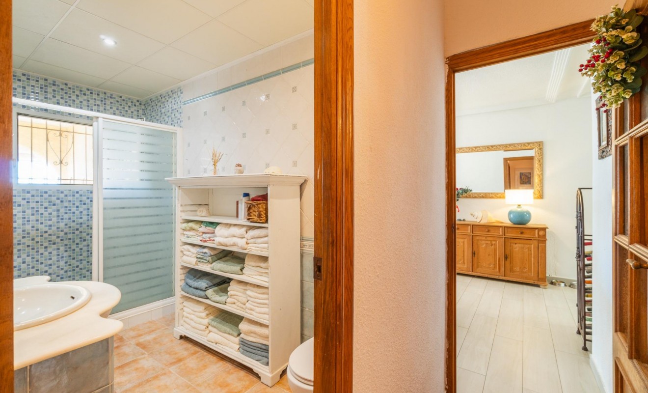 Wederverkoop - Villa - Orihuela Costa - Los Balcones