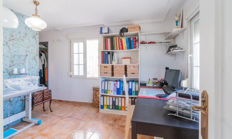 Wederverkoop - Villa - Orihuela Costa - Los Balcones