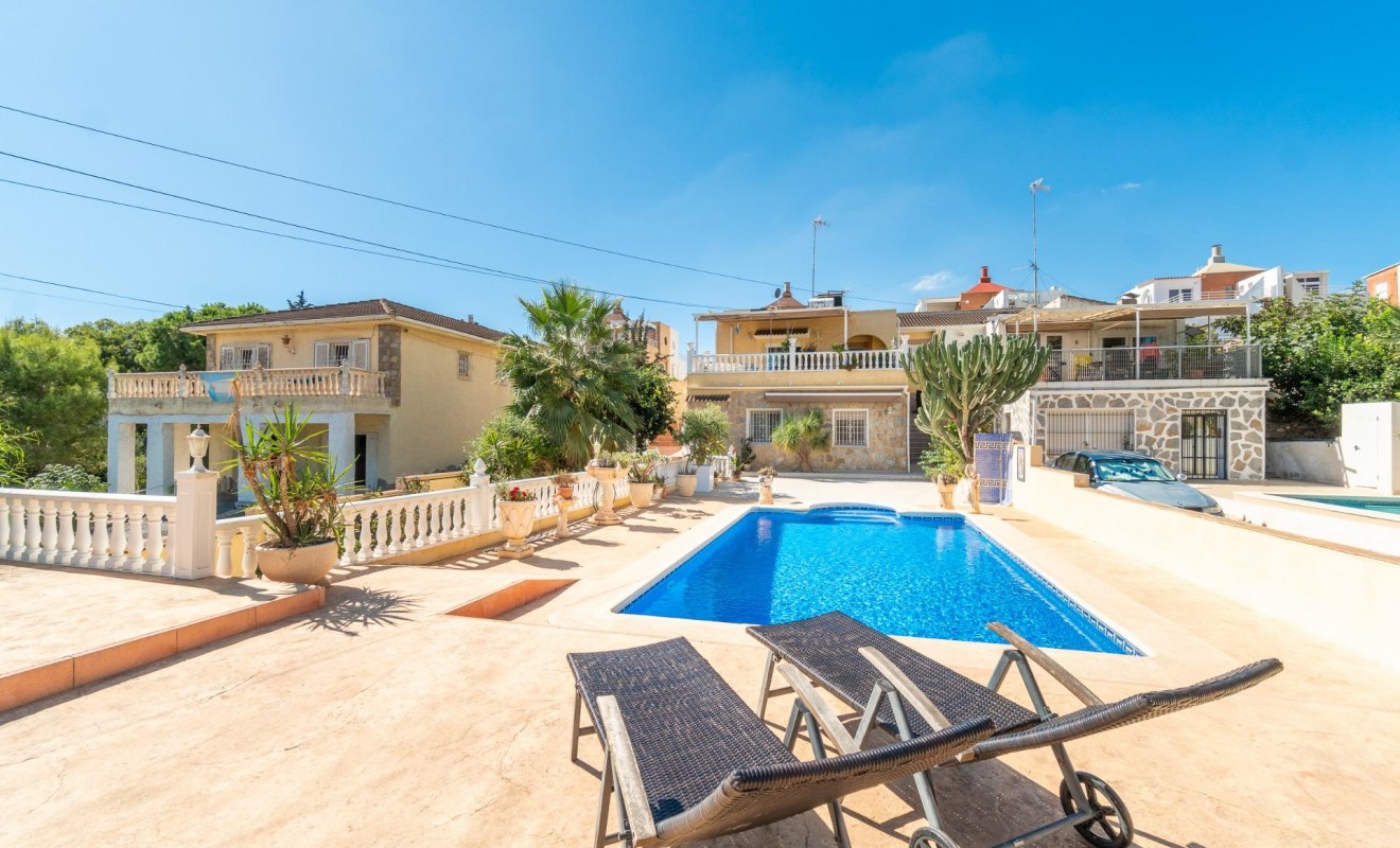 Wederverkoop - Villa - Orihuela Costa - Los Balcones
