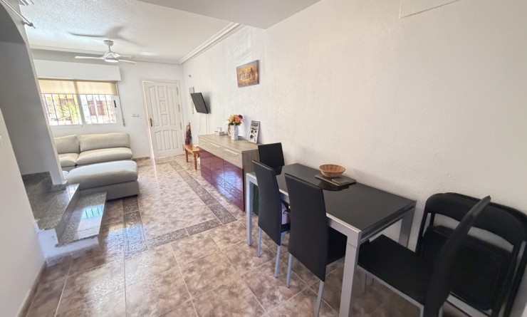 Sale - Townhouse - La Zenia