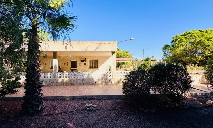 Revente - Detached villa - Crevillente