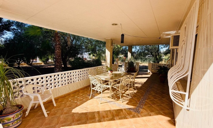 Revente - Detached villa - Crevillente