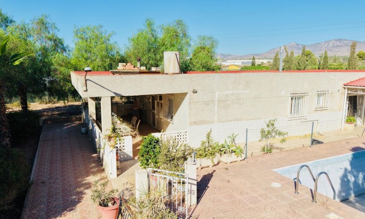 Revente - Detached villa - Crevillente