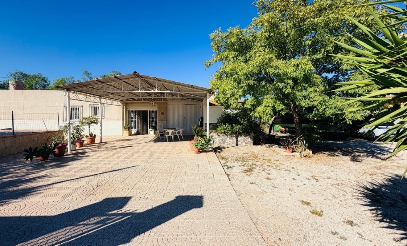Revente - Detached villa - Crevillente