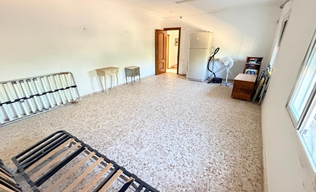 Revente - Detached villa - Crevillente