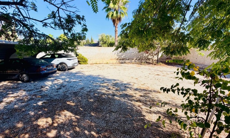 Revente - Detached villa - Crevillente