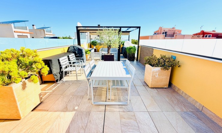Wederverkoop - Semi Detached Villa - Los Montesinos - La Herada