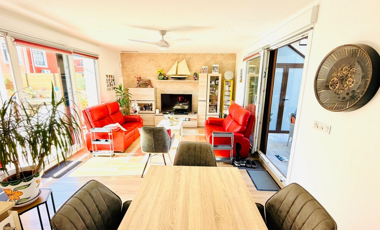 Wederverkoop - Semi Detached Villa - Los Montesinos - La Herada
