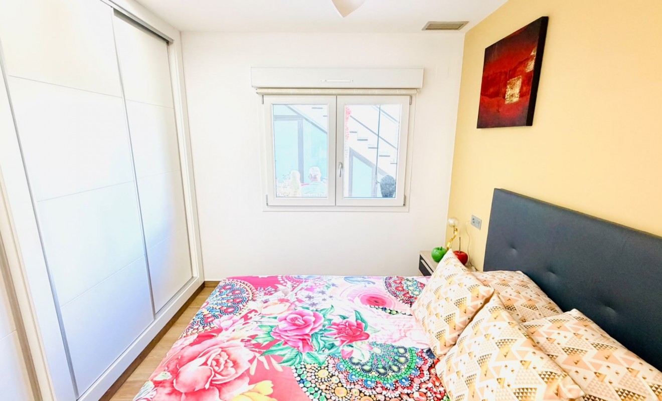 Wederverkoop - Semi Detached Villa - Los Montesinos - La Herada