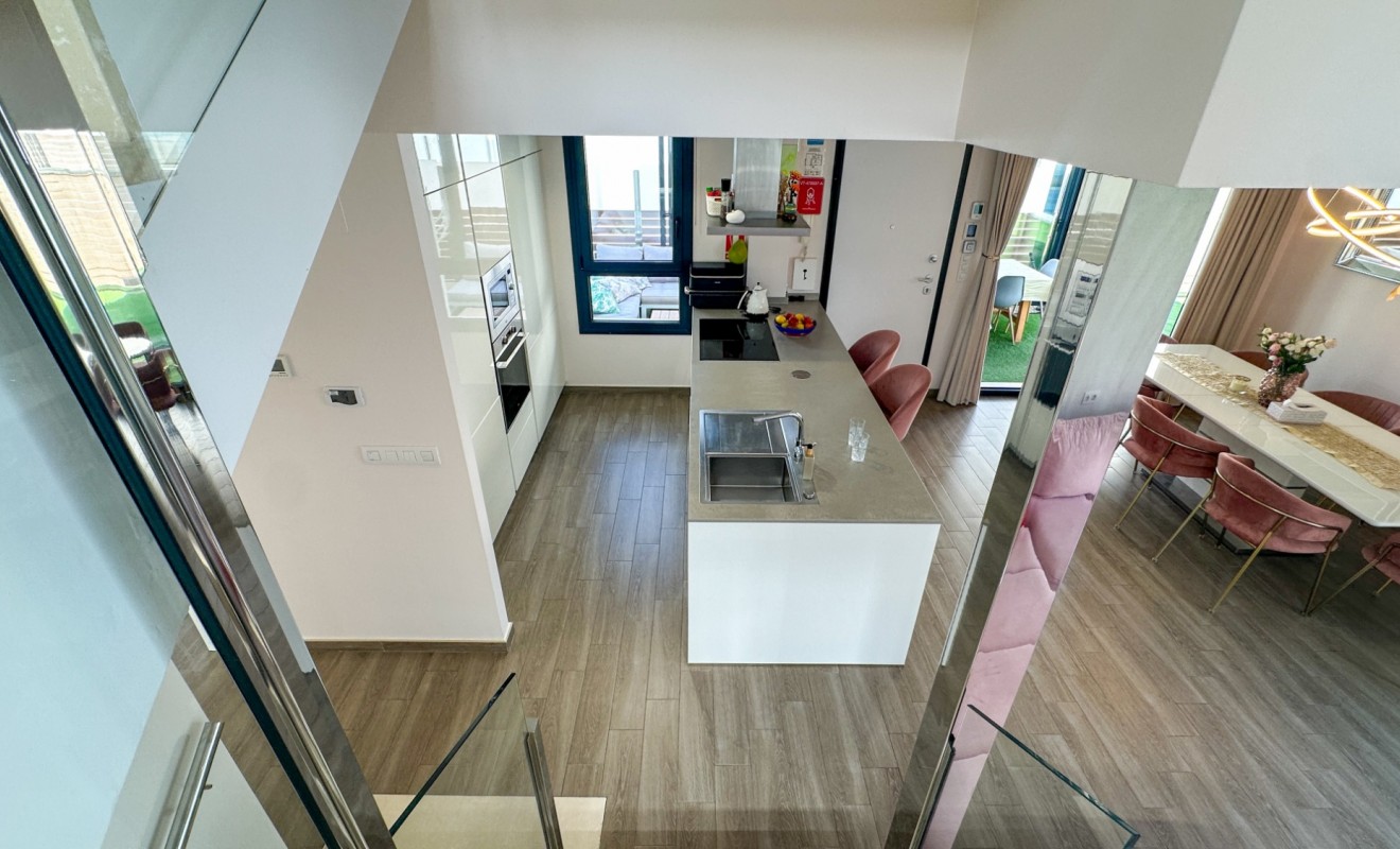 Wederverkoop - Villa - Torrevieja - Nueva Torrevieja - Aguas Nuevas