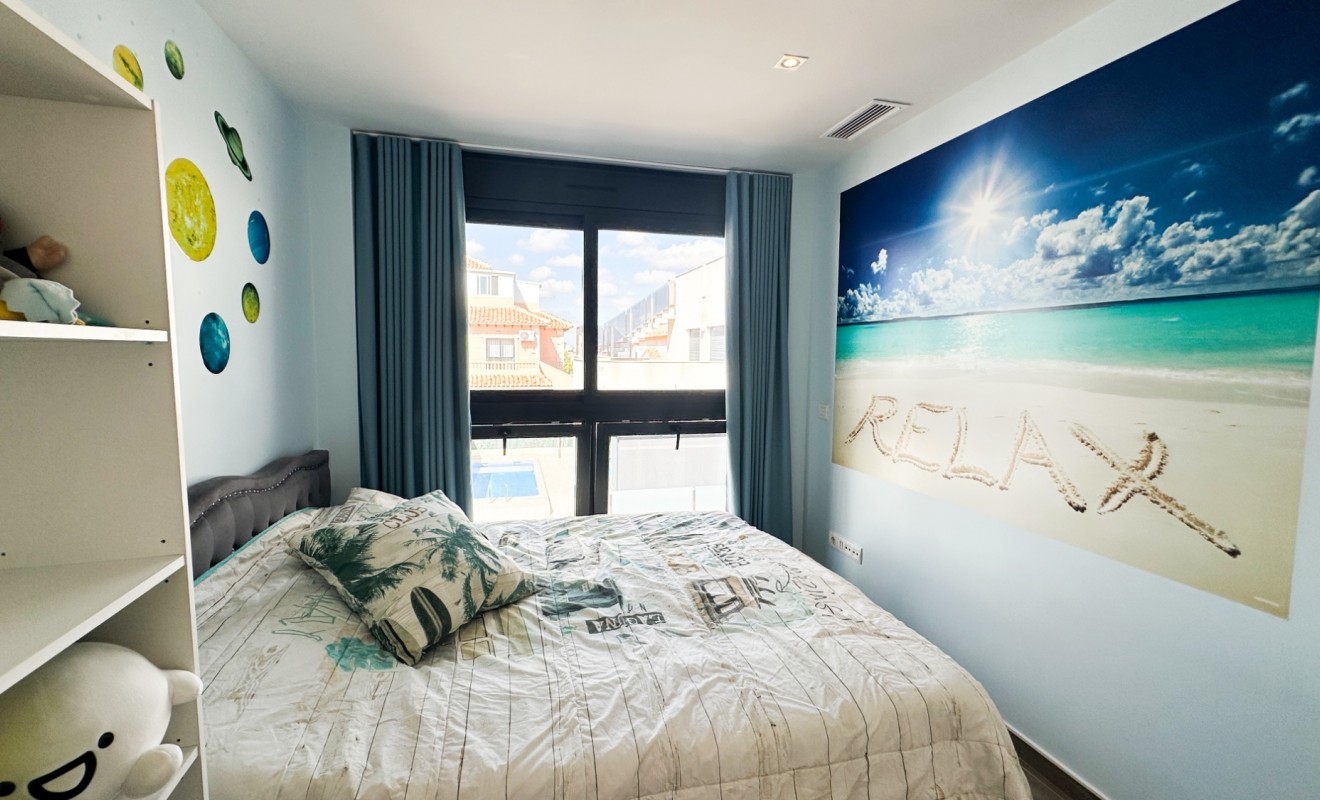 Wederverkoop - Villa - Torrevieja - Nueva Torrevieja - Aguas Nuevas