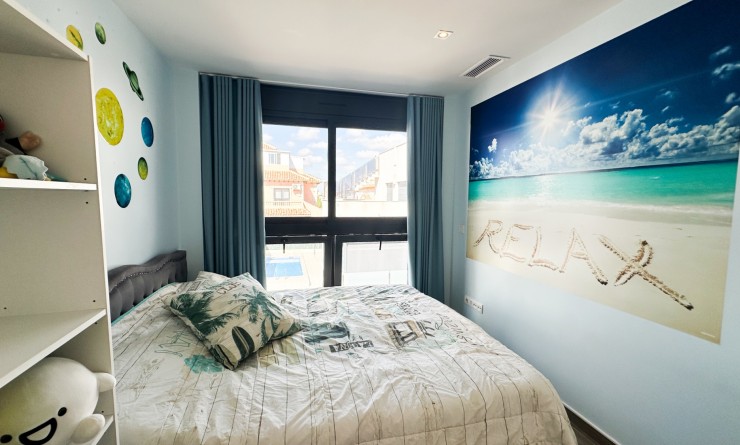 Wederverkoop - Villa - Torrevieja - Nueva Torrevieja - Aguas Nuevas
