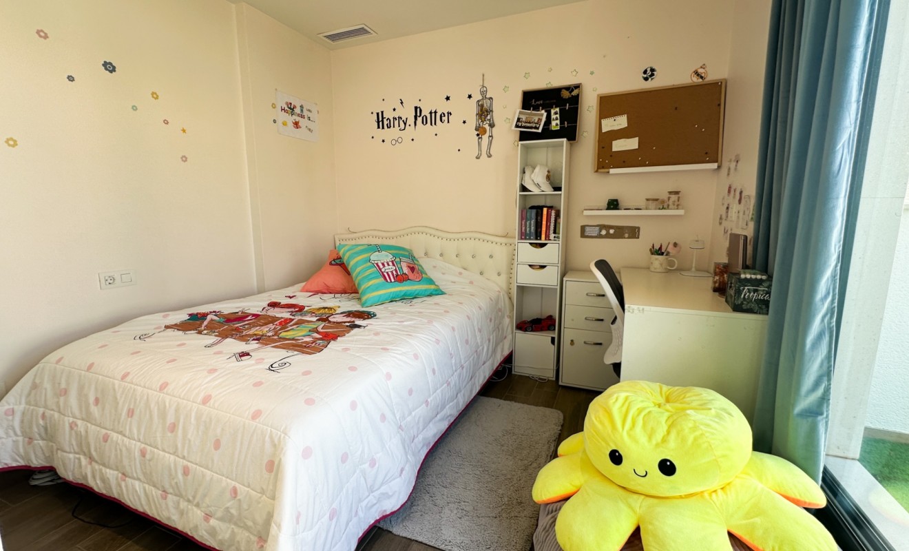 Wederverkoop - Villa - Torrevieja - Nueva Torrevieja - Aguas Nuevas