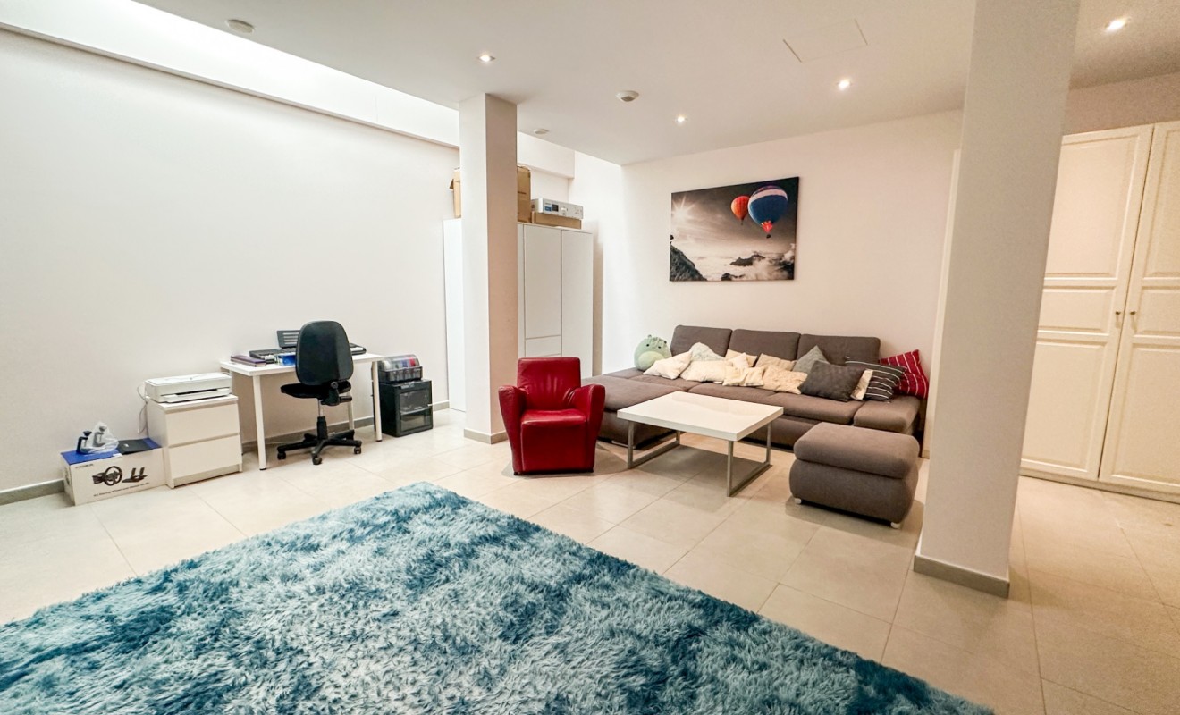 Wederverkoop - Villa - Torrevieja - Nueva Torrevieja - Aguas Nuevas