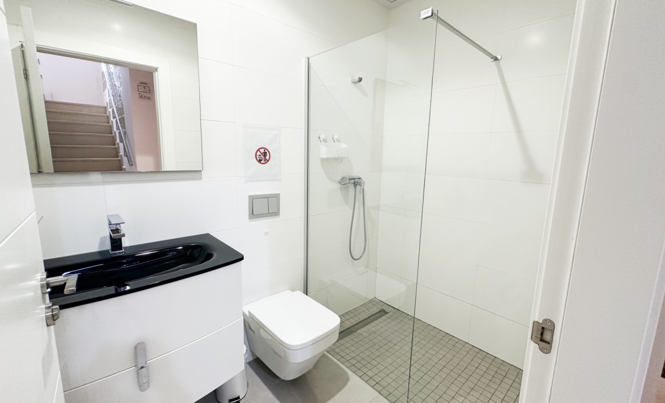 Wederverkoop - Villa - Torrevieja - Nueva Torrevieja - Aguas Nuevas