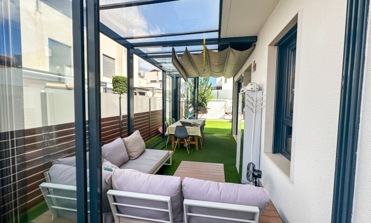 Wederverkoop - Villa - Torrevieja - Nueva Torrevieja - Aguas Nuevas