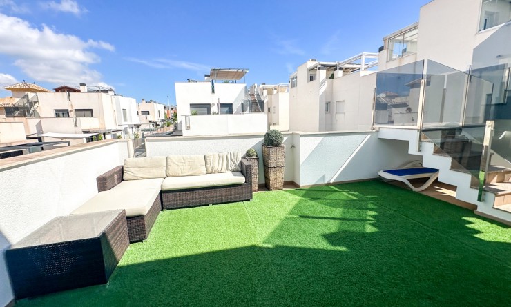 Wederverkoop - Villa - Torrevieja - Nueva Torrevieja - Aguas Nuevas