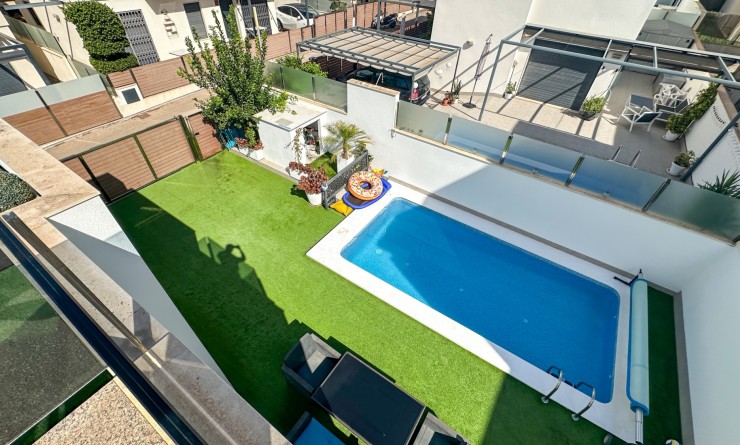 Wederverkoop - Villa - Torrevieja - Nueva Torrevieja - Aguas Nuevas