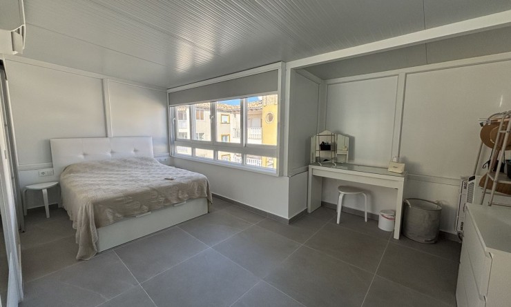 Revente - Maison de ville - La Zenia
