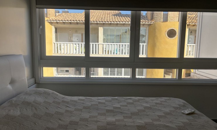Revente - Maison de ville - La Zenia