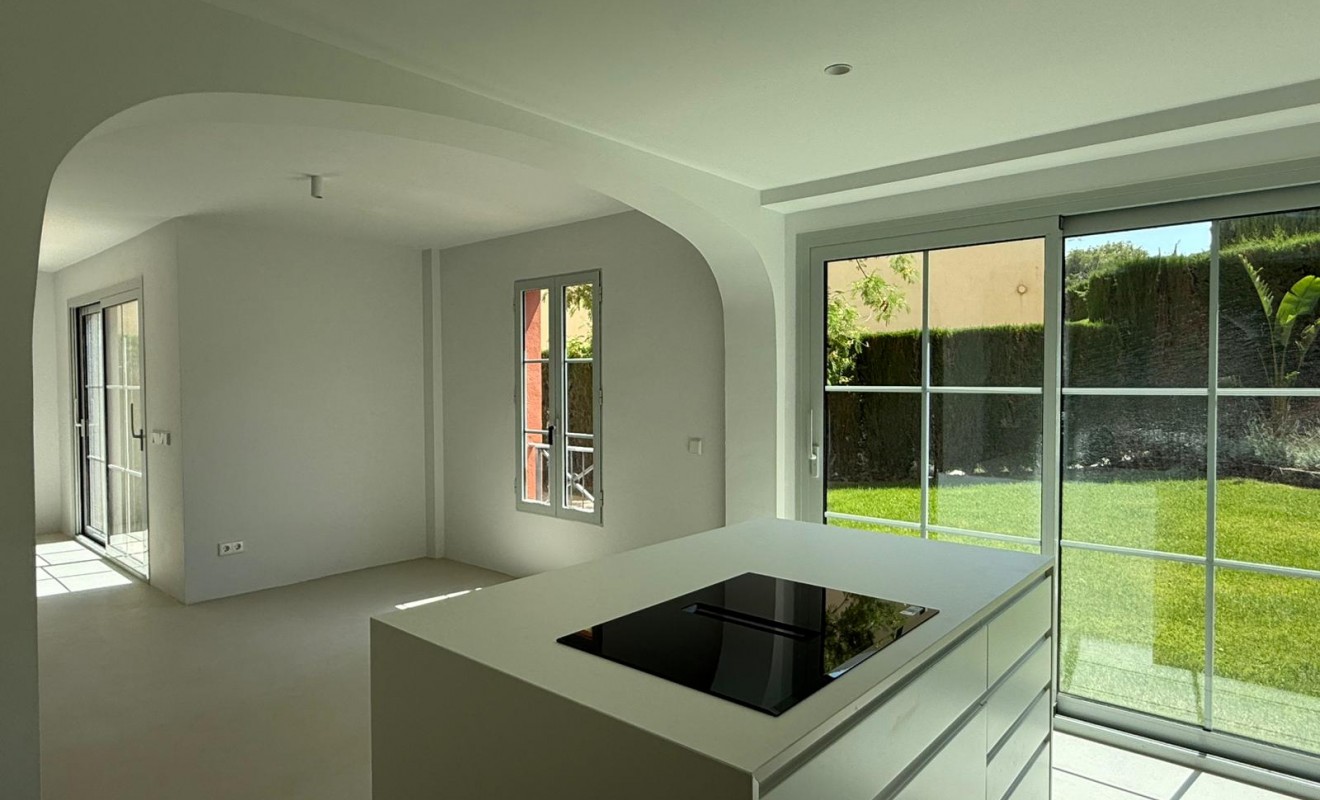 Nieuwbouw woningen - terraced - Golf Badia