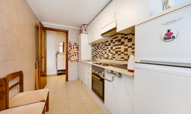 Wederverkoop - Apartamento - Torrevieja - Playa del Acequión