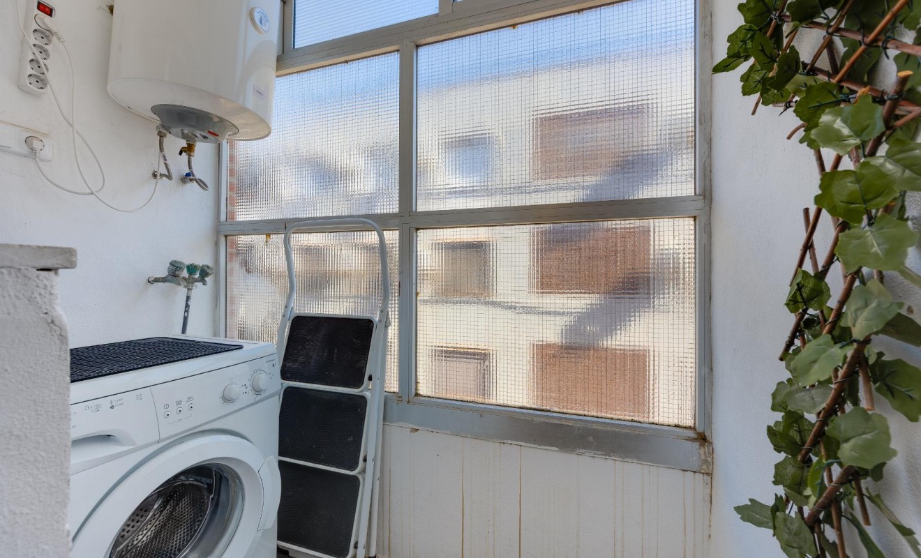 Wederverkoop - Apartamento - Torrevieja - Playa del Acequión