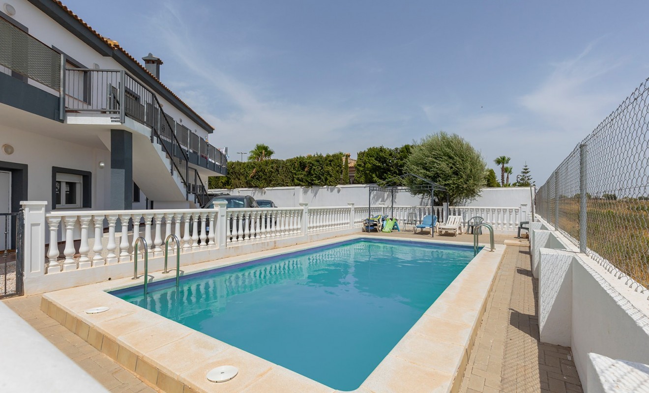 Wederverkoop - Penthouse - Gea y Truyols - Lo Santiago