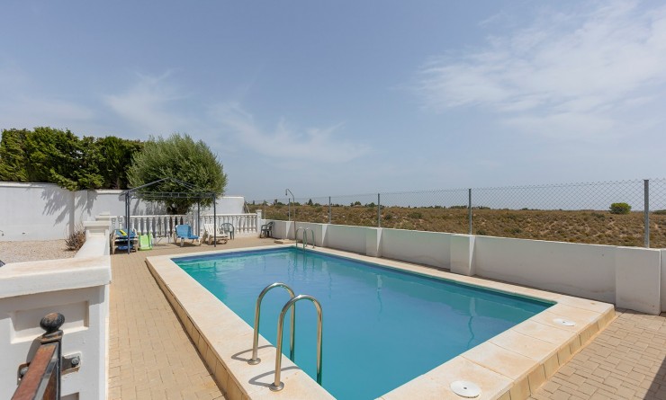 Wederverkoop - Penthouse - Gea y Truyols - Lo Santiago