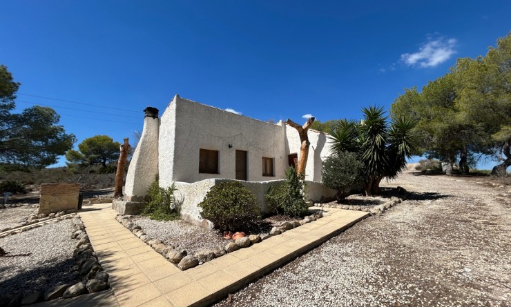 Sale - Country Property/Finca - Torremendo